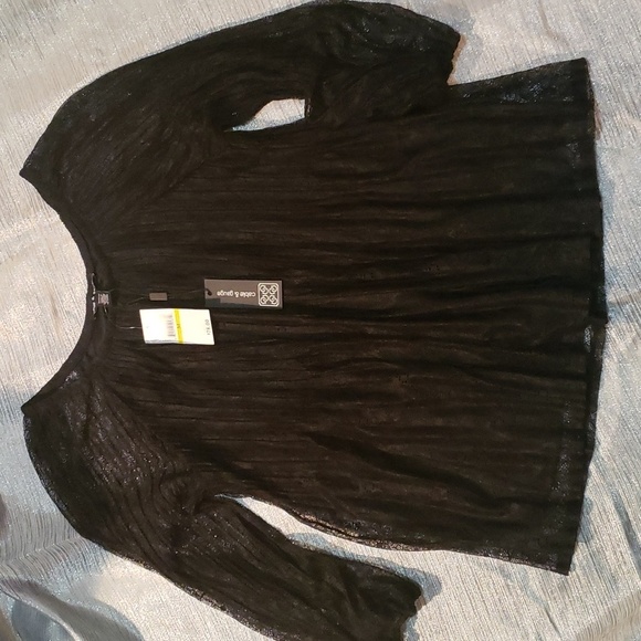 Cable & Gauge Sheer Black Lace Top with Bodice Lining - Picture 1 of 3